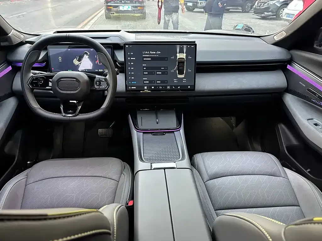 Lynk & Co 08 EM-P 2025 из CN, фото 6