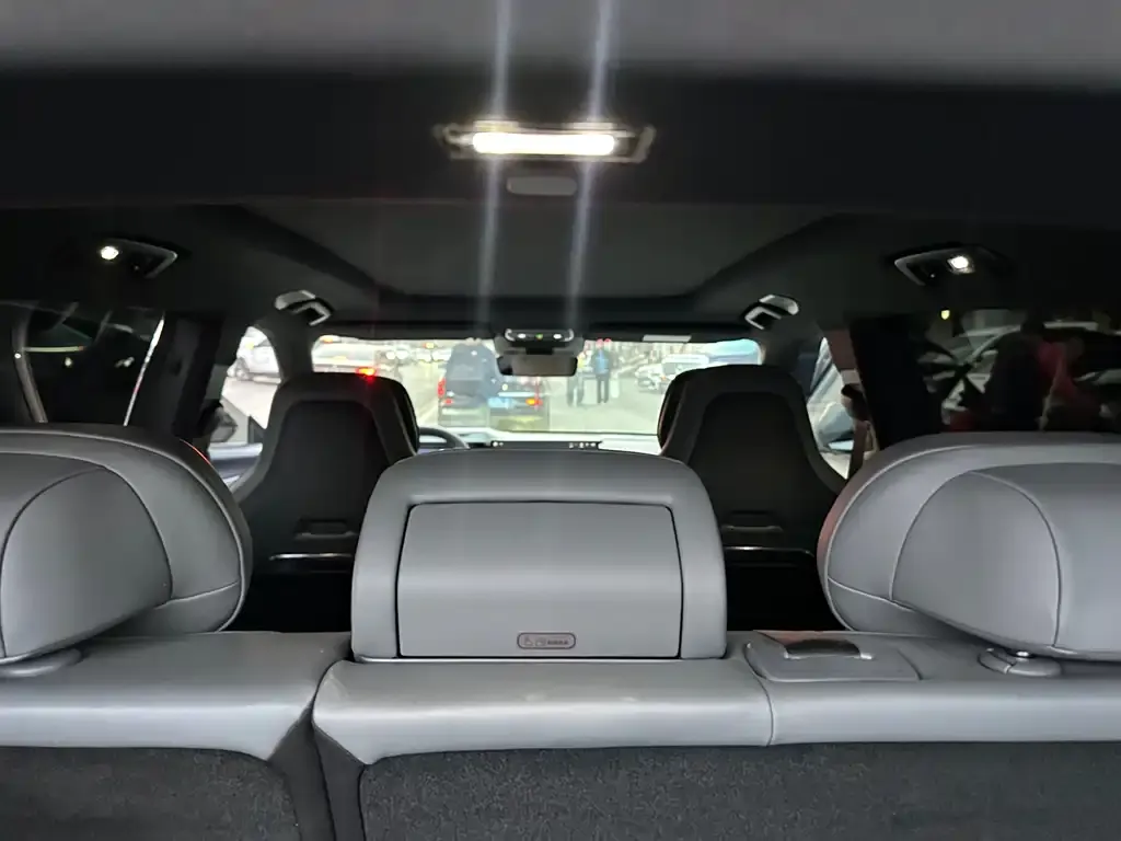 Lynk & Co 08 EM-P 2025 из CN, фото 8