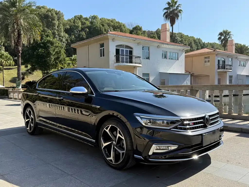 Volkswagen Magotan 2023 из CN, фото 3