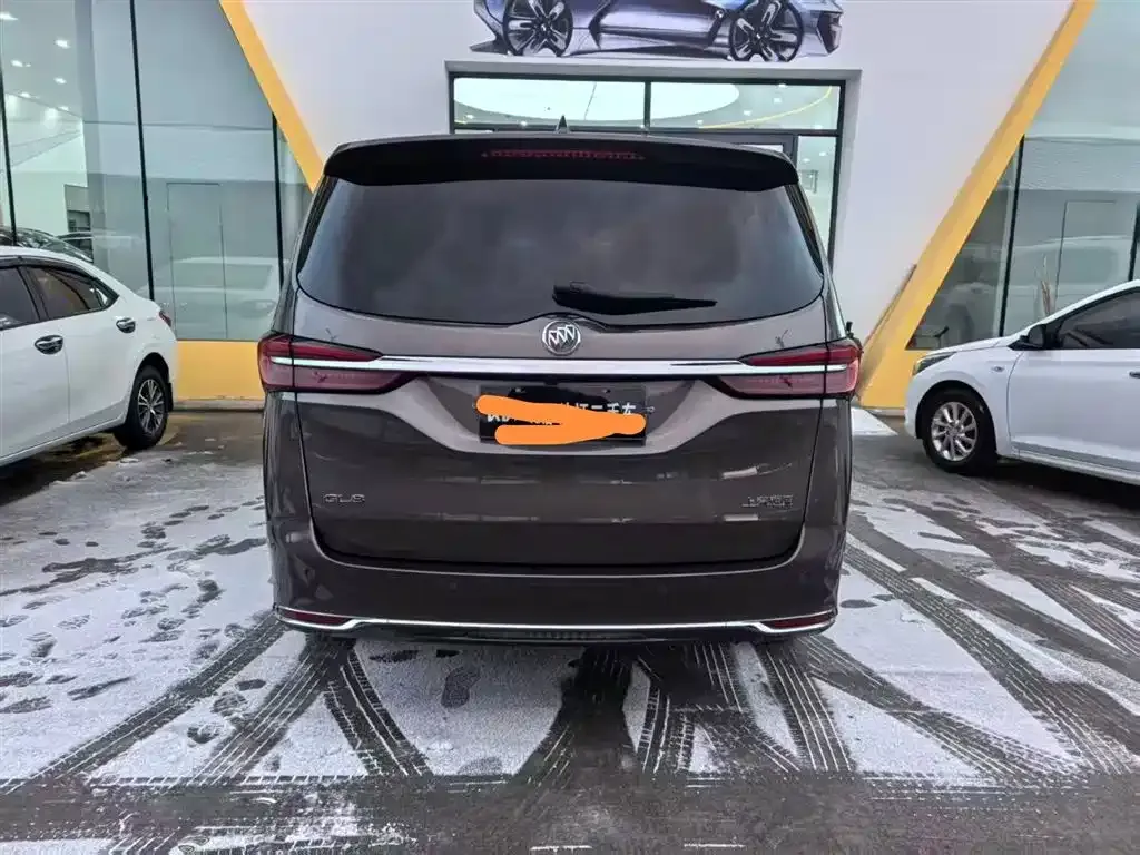 Buick GL8 2024 из CN, фото 7