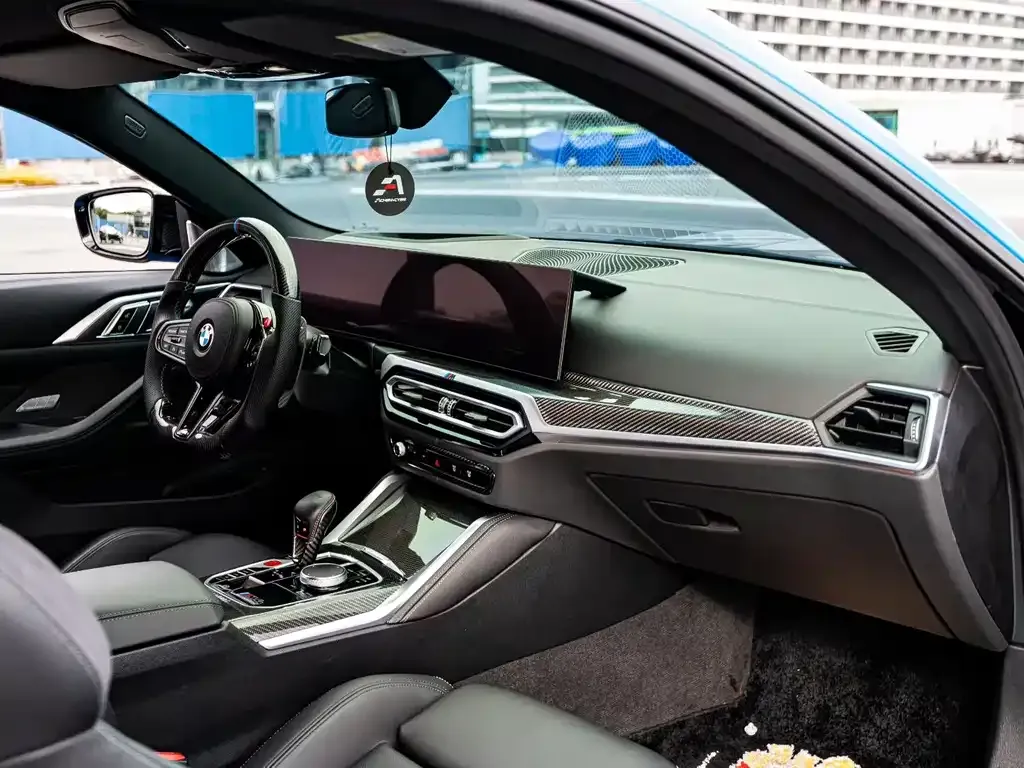 BMW M4 2024 из CN, фото 7