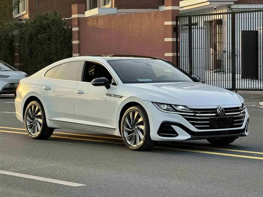 Volkswagen CC 2022 из CN, фото 3