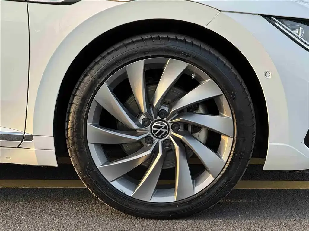 Volkswagen CC 2022 из CN, фото 4