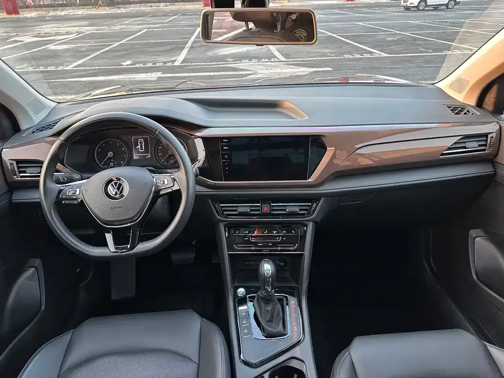 Volkswagen Tharu 2021 из CN, фото 6