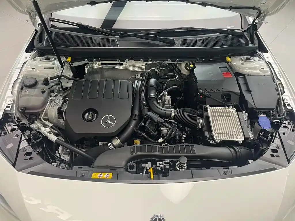 Mercedes-Benz A-Class 2025 из CN, фото 9