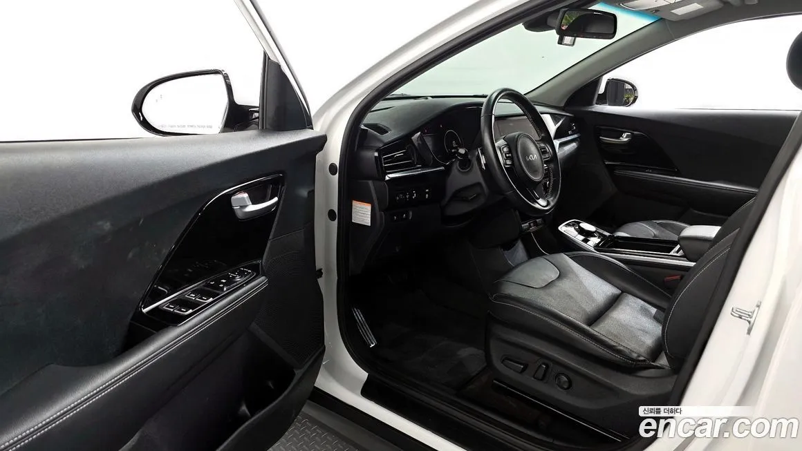 Kia Niro 2022 из KR, фото 10