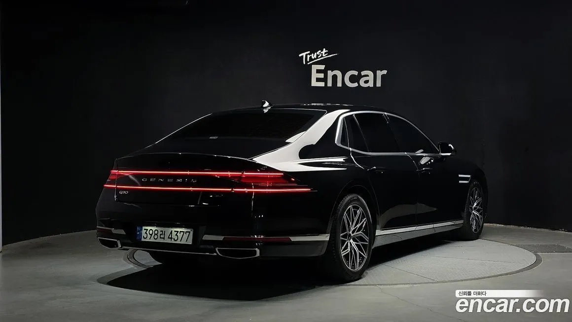 Genesis G90 2023 из KR, фото 2