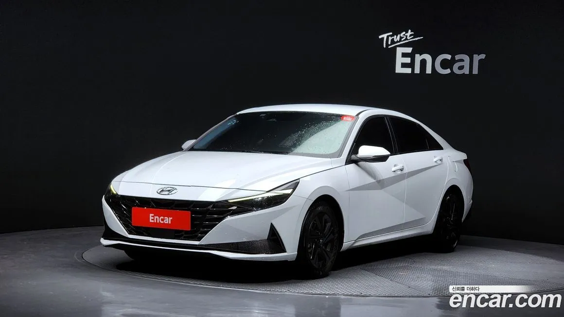Hyundai AVANTE 2023 из KR, фото 1