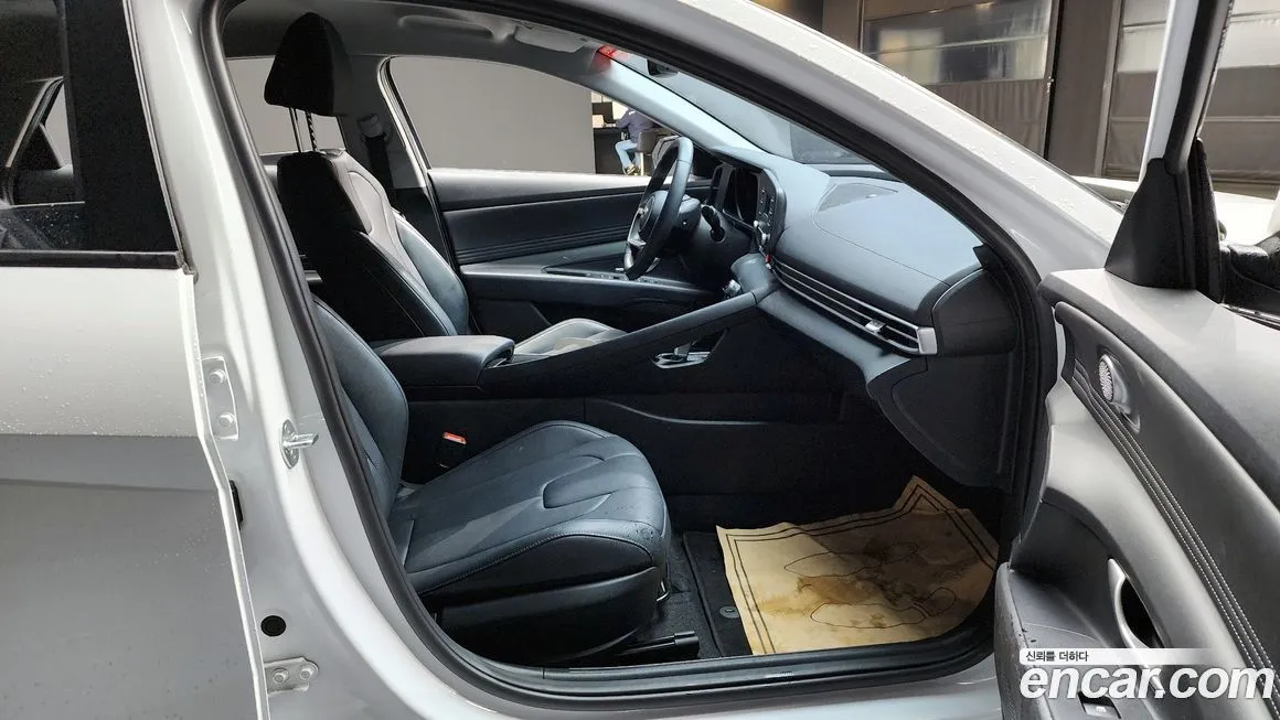 Hyundai AVANTE 2023 из KR, фото 10