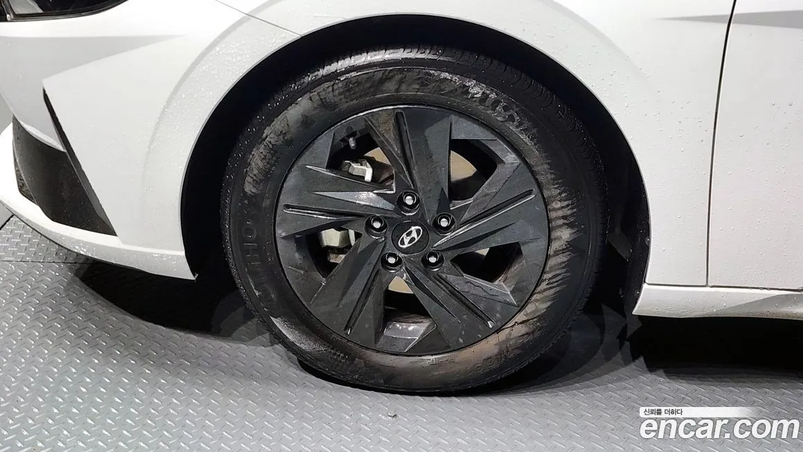 Hyundai AVANTE 2023 из KR, фото 5