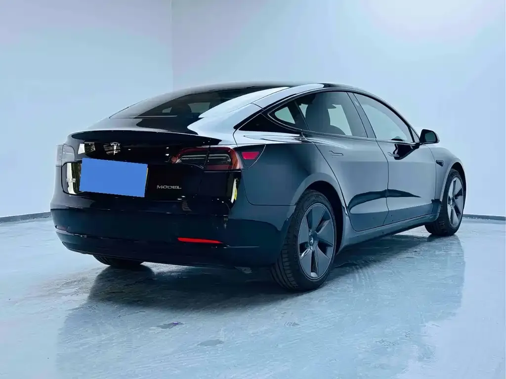 Tesla Model 3 2023 из CN, фото 5