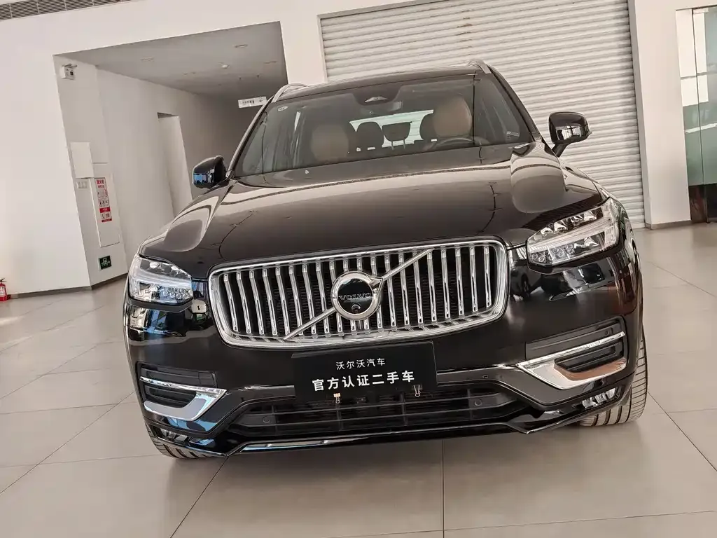 Volvo XC90 2023 из CN, фото 2