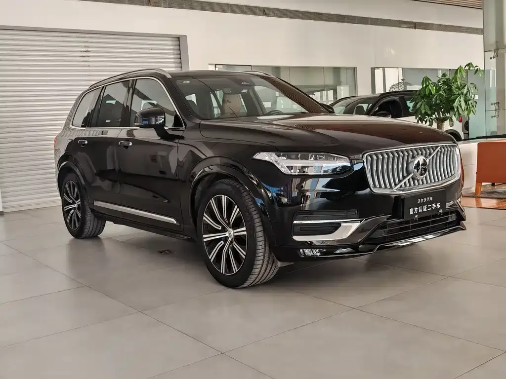 Volvo XC90 2023 из CN, фото 3