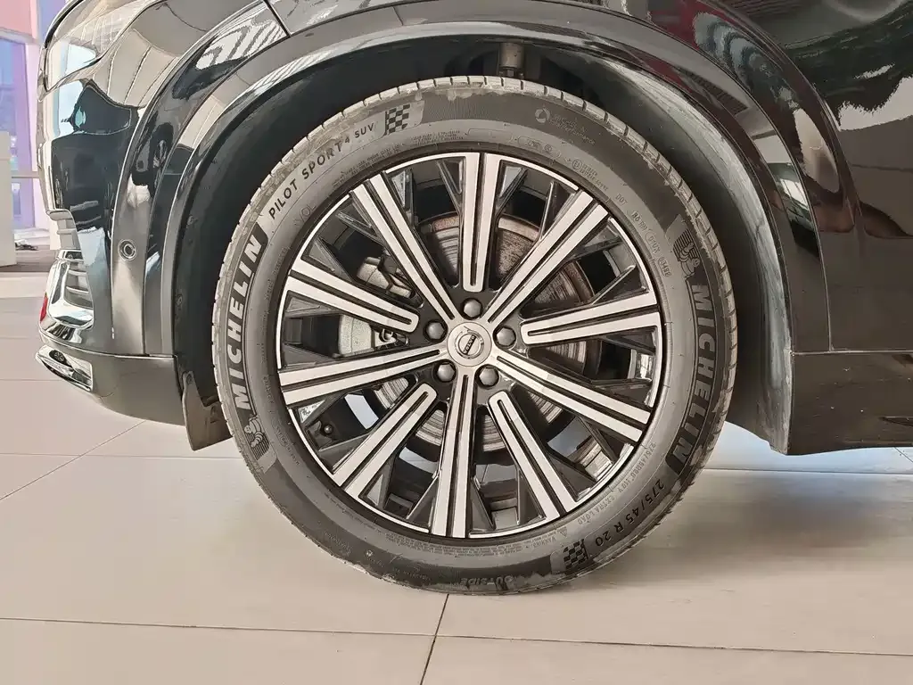 Volvo XC90 2023 из CN, фото 6