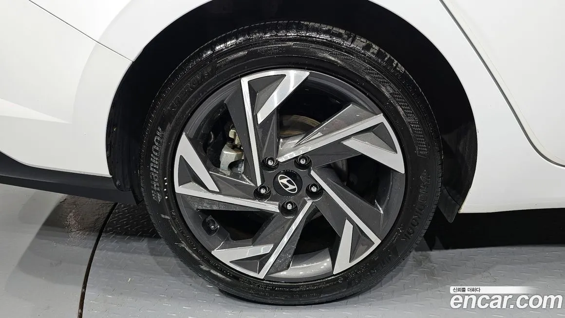 Hyundai AVANTE 2024 из KR, фото 5