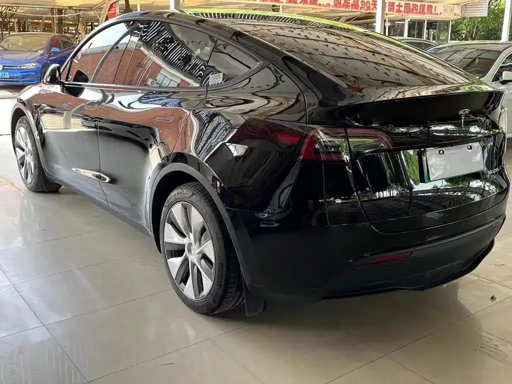 Tesla Model Y 2022 из CN, фото 7