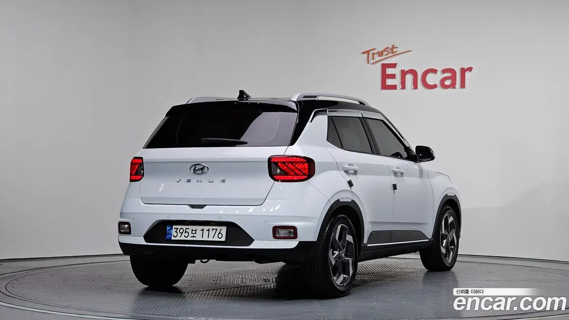 Hyundai Venue 2021 из KR, фото 2