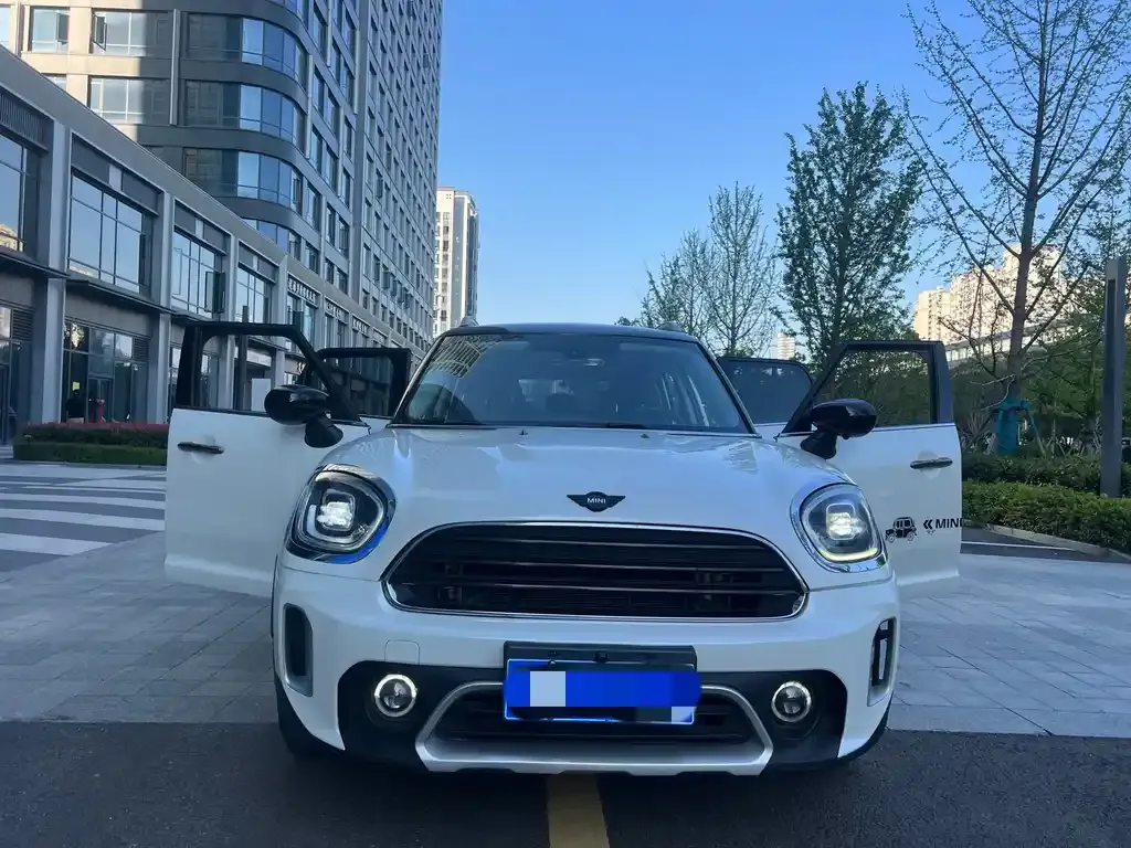 [object Object] Mini Countryman 2023 из CN, фото 8