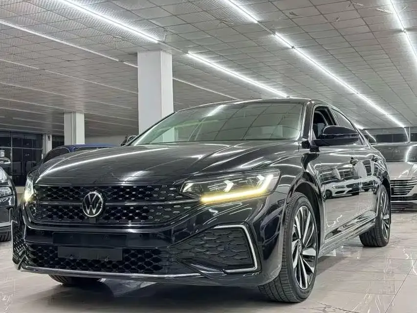 Volkswagen Passat 2022 из CN, фото 1