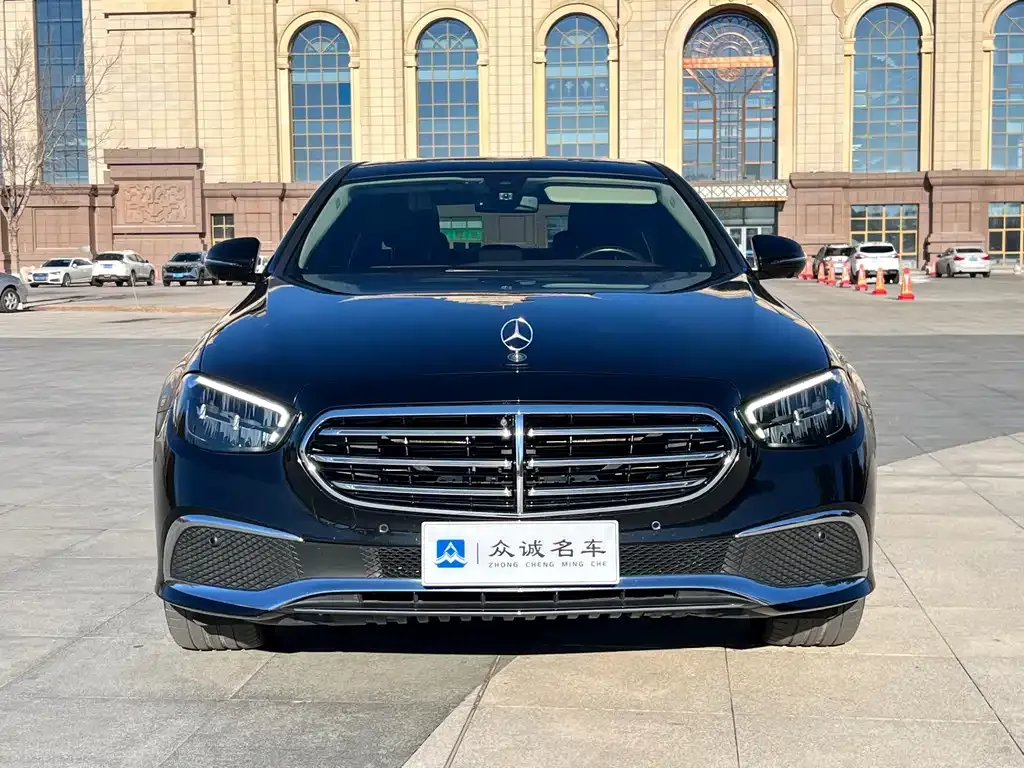 Mercedes-Benz E-Class 2023 из CN, фото 2