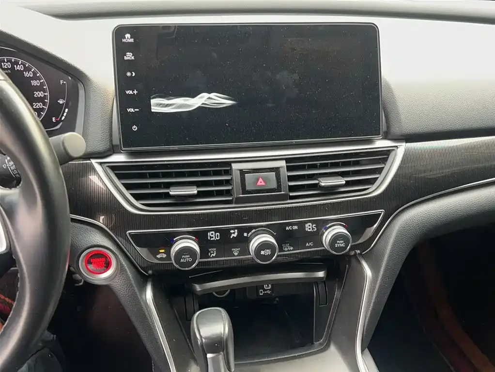 Honda Accord 2023 из CN, фото 8