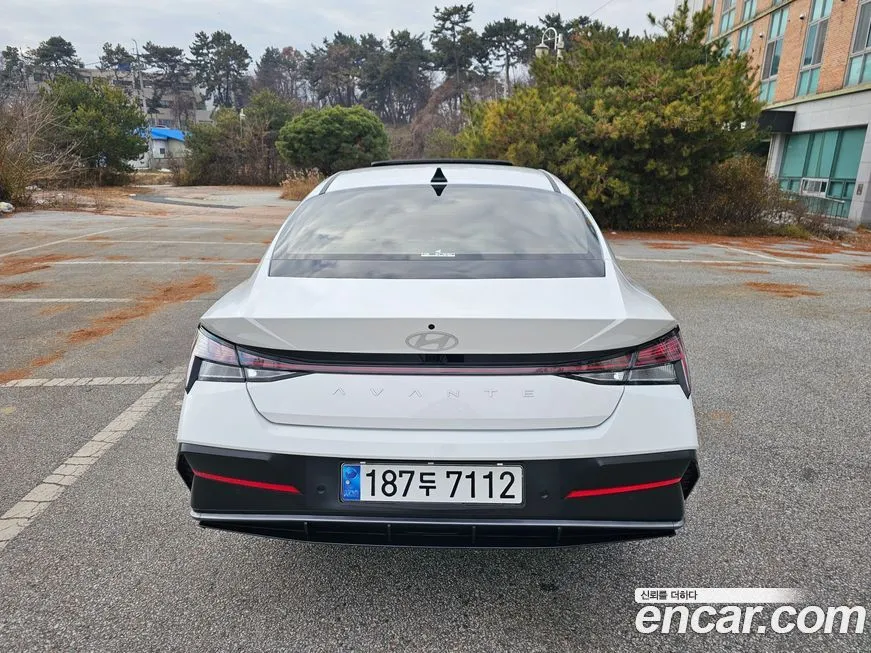 Hyundai AVANTE — фото 5