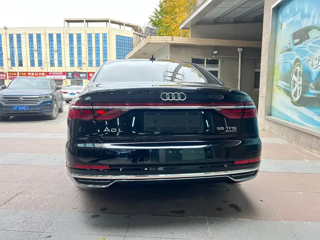 Audi A8 2021 из CN, фото 3
