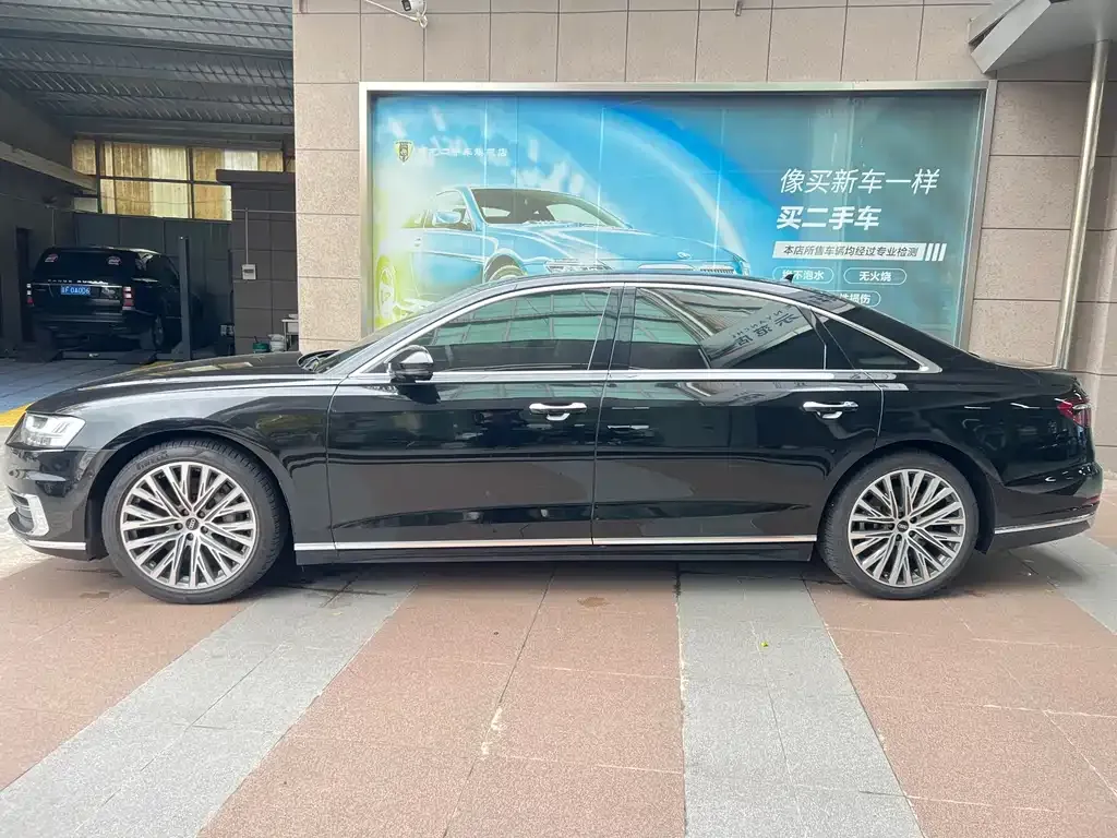 Audi A8 2021 из CN, фото 5