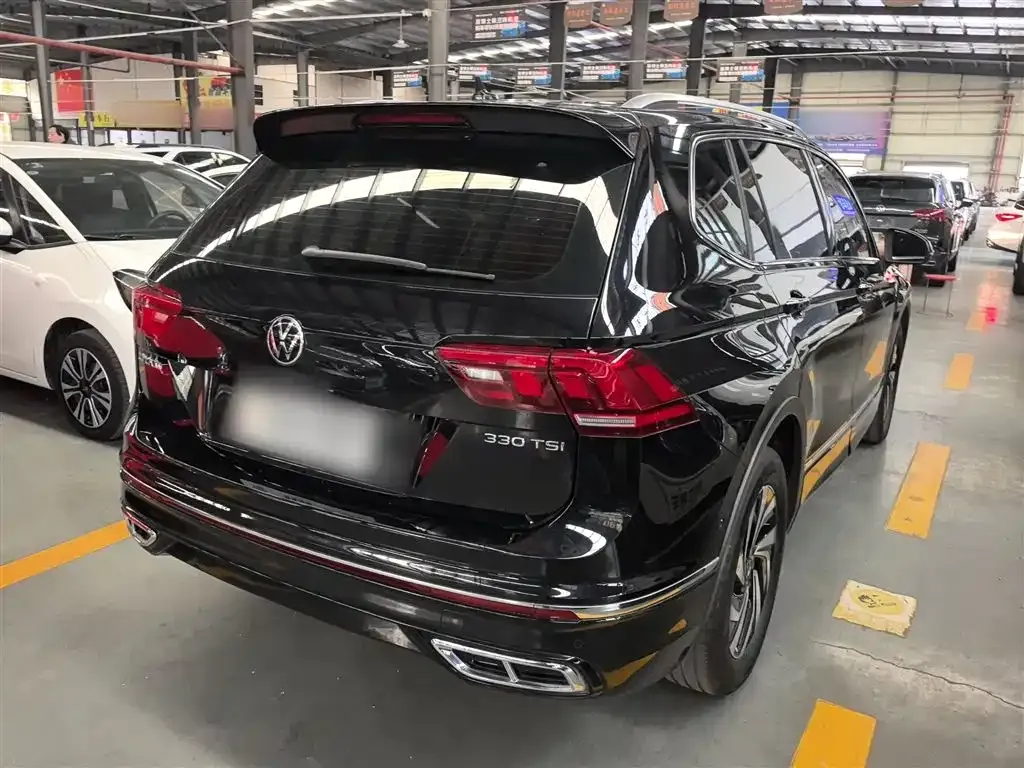 Volkswagen Tiguan L 2024 из CN, фото 7