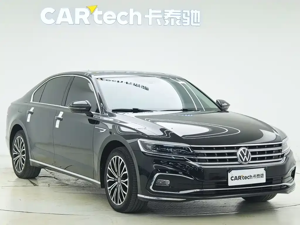 Volkswagen Phideon 2022 из CN, фото 2