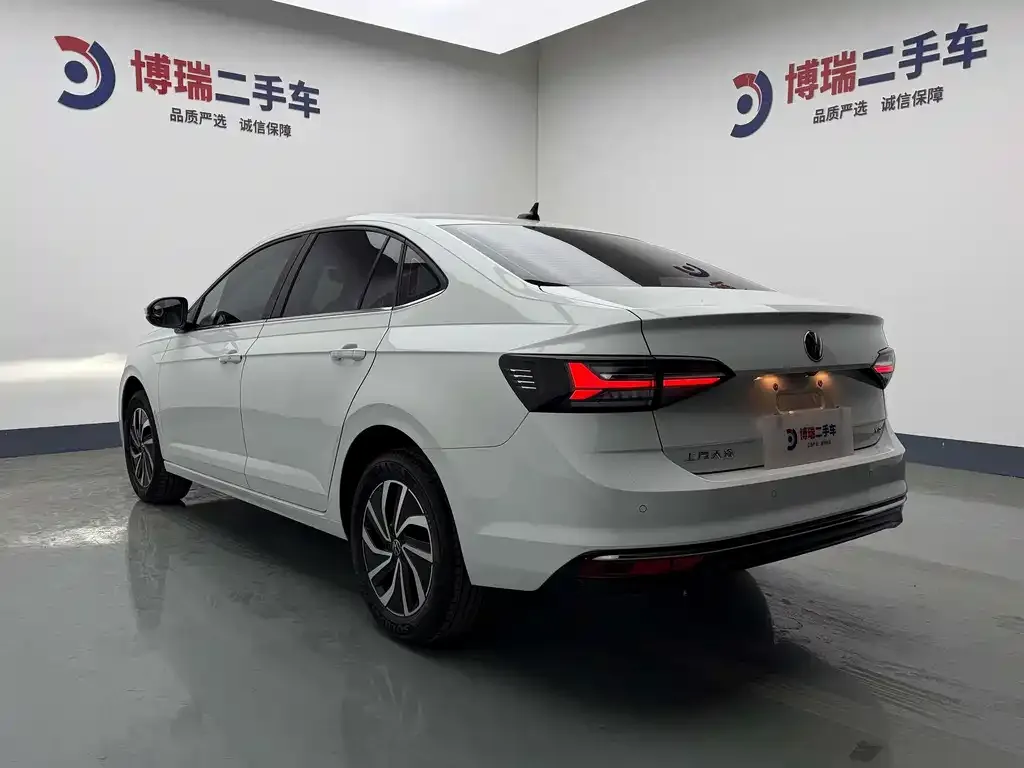 Volkswagen Lavida 2024 из CN, фото 3