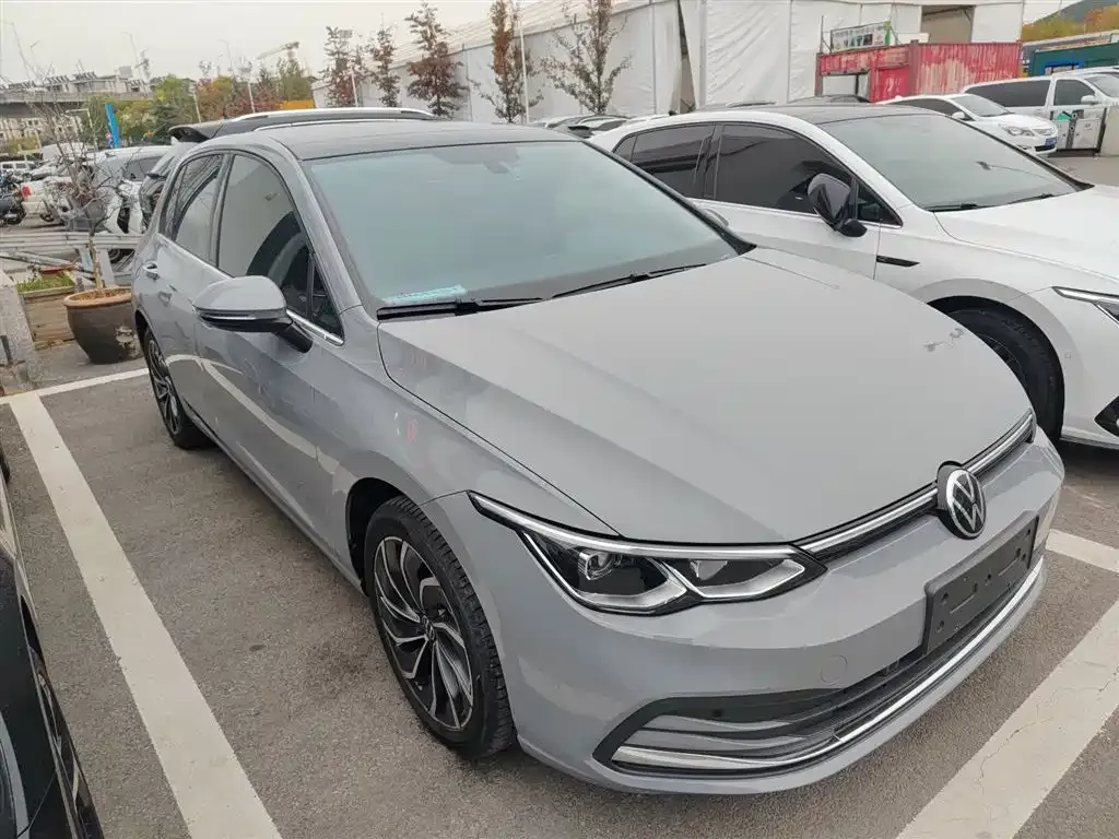 Volkswagen Golf 2023 из CN, фото 4