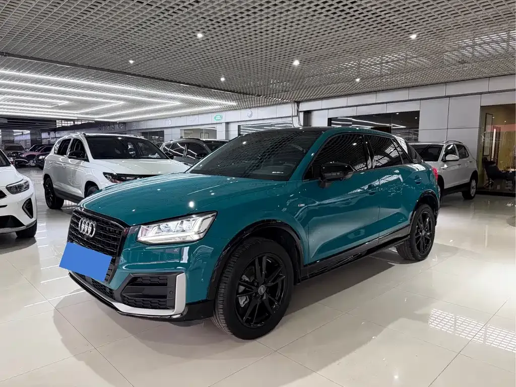 Audi Q2L 2021 из CN, фото 1
