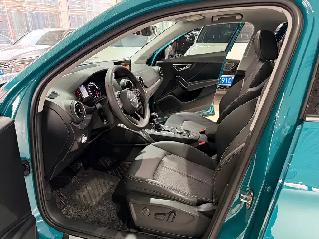 Audi Q2L 2021 из CN, фото 7