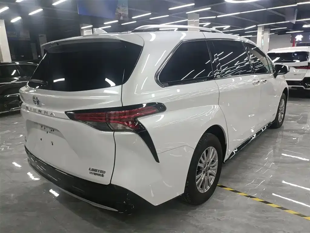 Toyota Sienna 2022 из CN, фото 7