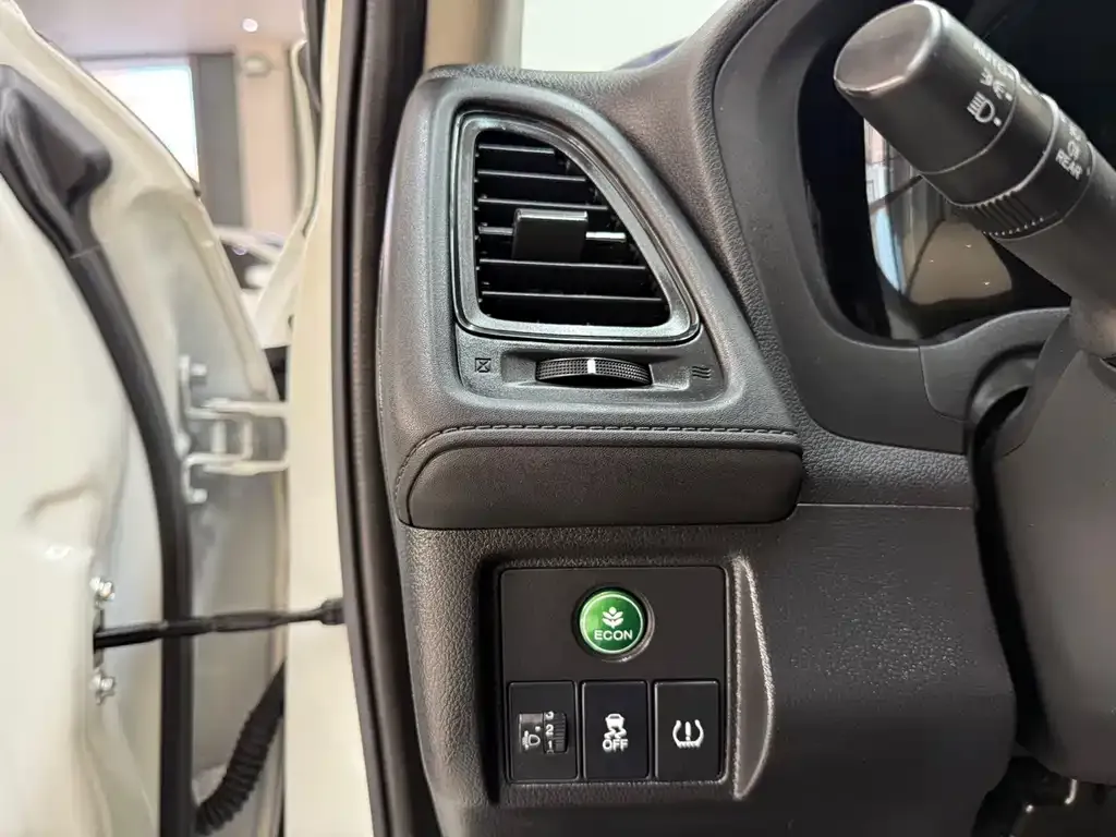 Honda Vezel 2022 из CN, фото 9