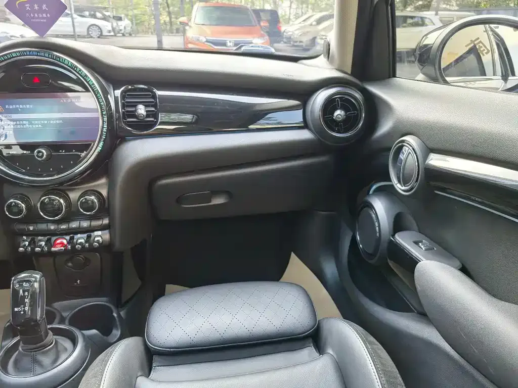 MINI Cooper (3-door) 2022 из CN, фото 8