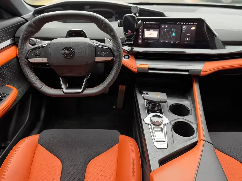 Changan UNI-V 2023 из CN, фото 9