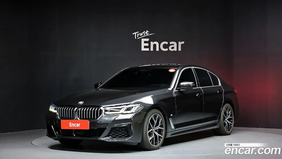 BMW 5-Series 2023 из KR, фото 1