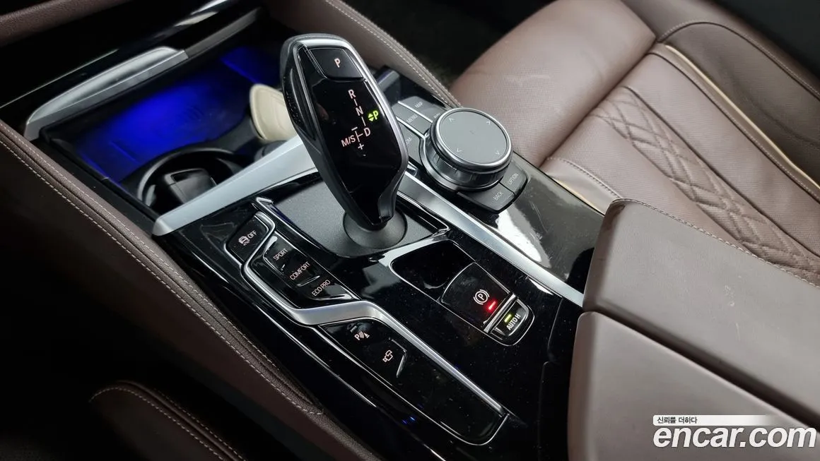 BMW 5-Series 2023 из KR, фото 9