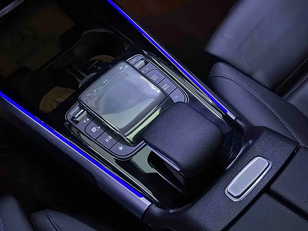 Mercedes-Benz GLB 2021 из CN, фото 10