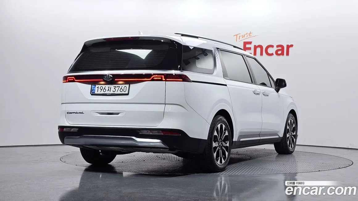 Kia Carnival 2021 из KR, фото 2