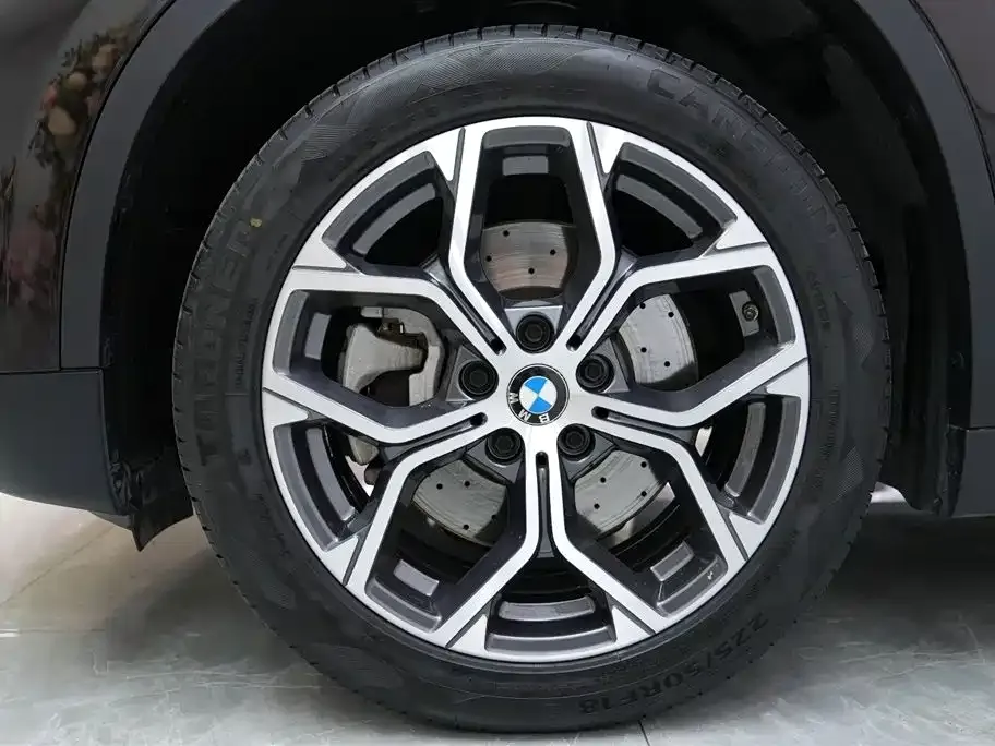 BMW X1 2022 из CN, фото 4