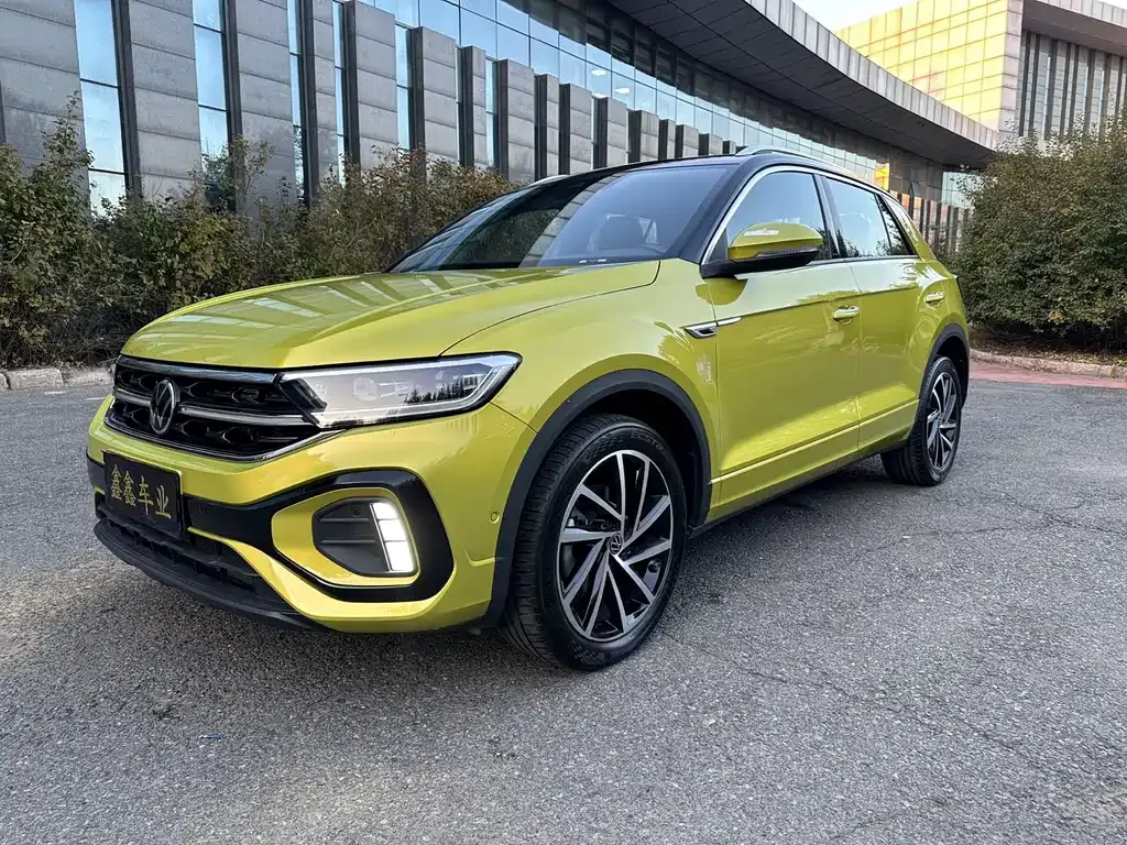 Volkswagen T-Roc 2023 из CN, фото 1