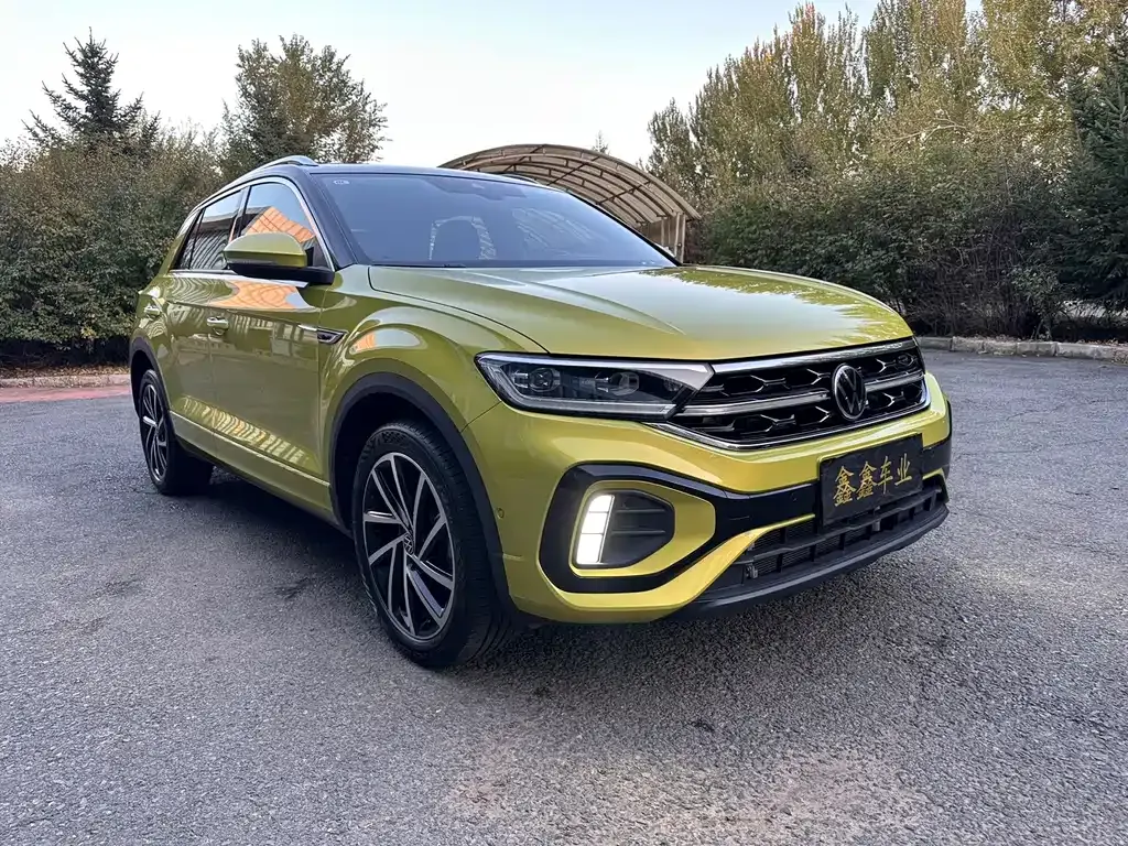 Volkswagen T-Roc 2023 из CN, фото 3