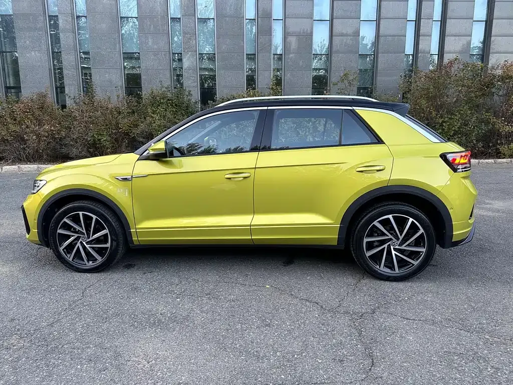 Volkswagen T-Roc 2023 из CN, фото 6