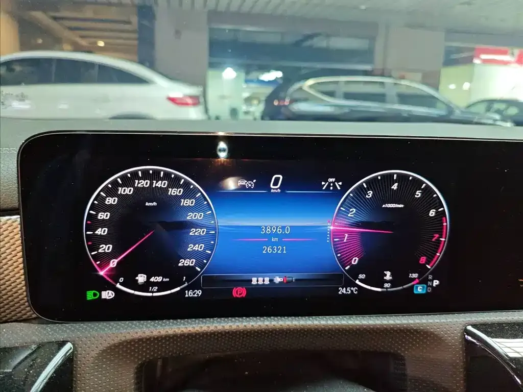 Mercedes-Benz A-Class 2024 из CN, фото 4