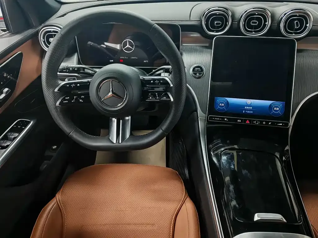 Mercedes-Benz GLC 2023 из CN, фото 10