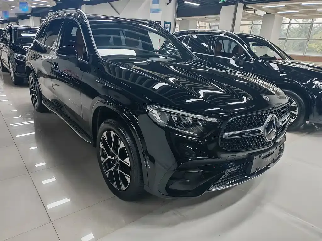 Mercedes-Benz GLC 2023 из CN, фото 3