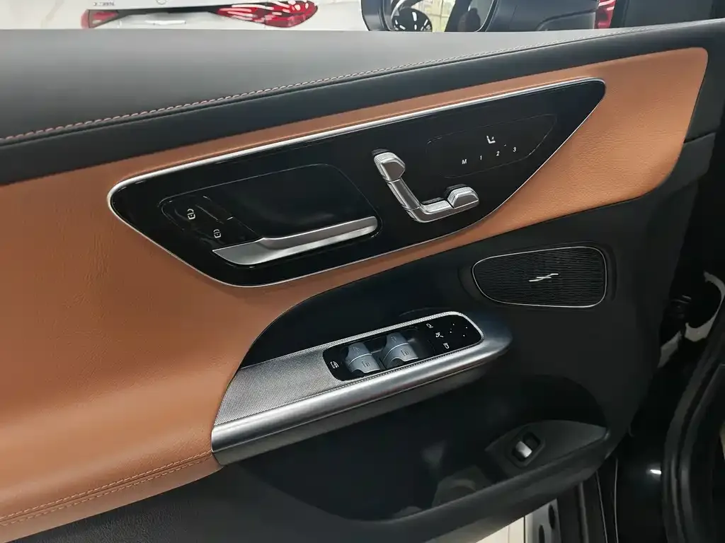 Mercedes-Benz GLC 2023 из CN, фото 4
